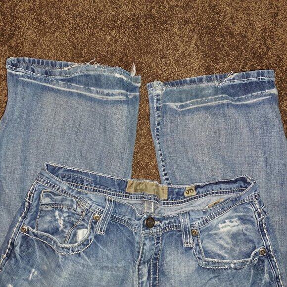 BKE Denim Tyler Distressed Embroidered Pocket Jeans size 36 - Picture 5 of 14